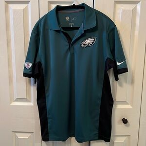 Nike NFL Eagles Dri Fit Men’s Polo Shirt Green Equipment Training 
Size Medium